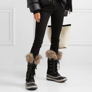 Sorel Joan of Arctic Snow Boot - Black w/ Fur Trim